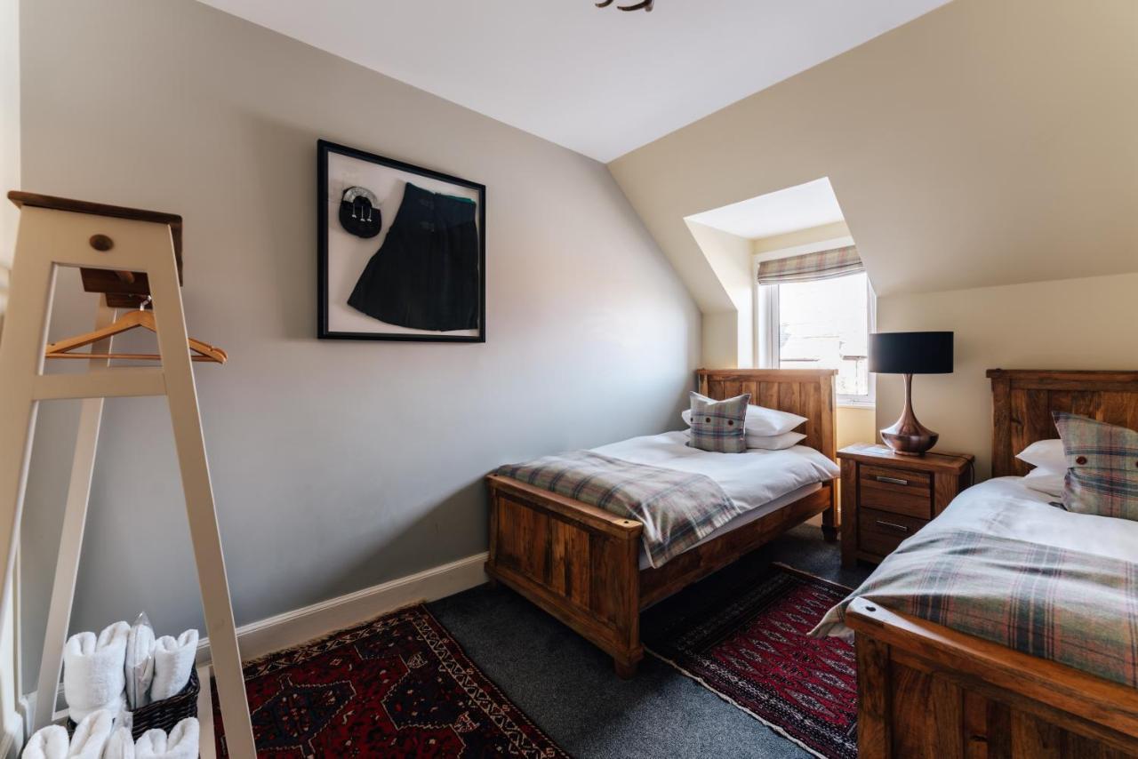 Luxury Inverness central apartment private parking Extérieur photo