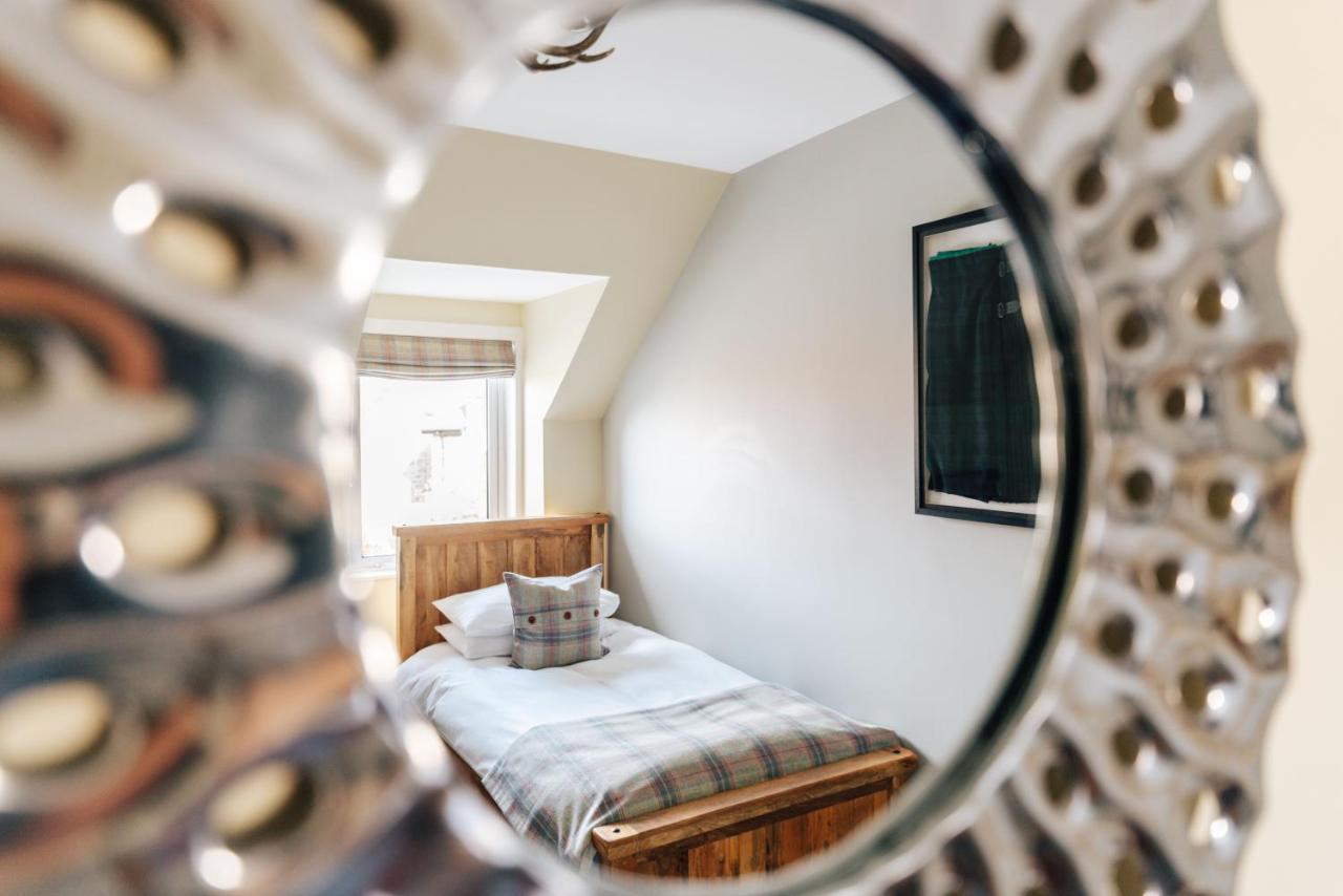 Luxury Inverness central apartment private parking Extérieur photo